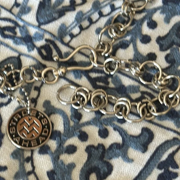 STREETS AHEAD chain  belt THREE LAYERS OF LINKS SIGNATURE Tag NEW original $250 - Picture 7 of 17